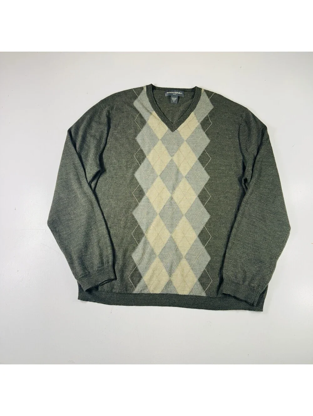 Banana Republic Sweater Green Argyle V Neck 100% Wool Men’s Size XL